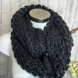 😍Chatties | Infiniti Scarf